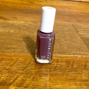 I am selling new nail polish unused
